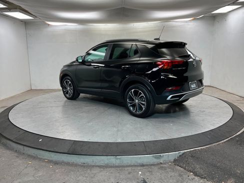 Used 2023 Buick Encore GX Select image 3