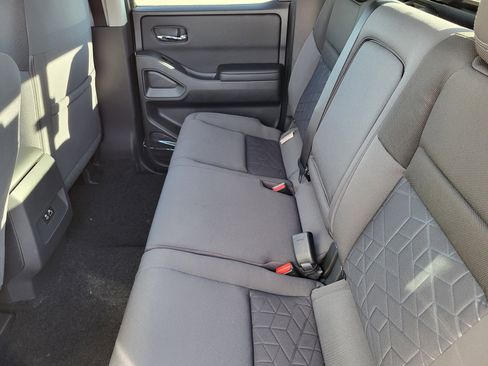 New 2026 Nissan Frontier SV w/ Tow Package image 10