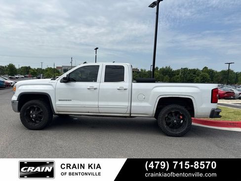 Used 2015 GMC Sierra 1500 SLE w/ SLE Value Package AWD/4WD image 3