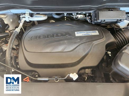 Used 2018 Honda Pilot Touring image 43