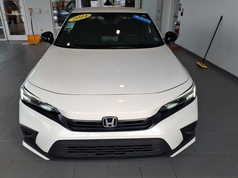 Certified 2024 Honda Civic Sport image 2