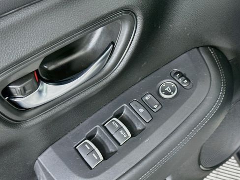 Used 2024 Honda HR-V EX-L image 15