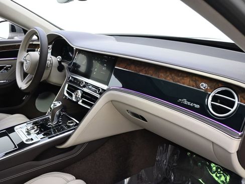 New 2026 Bentley Flying Spur Plug-In Hybrid AWD/4WD image 15