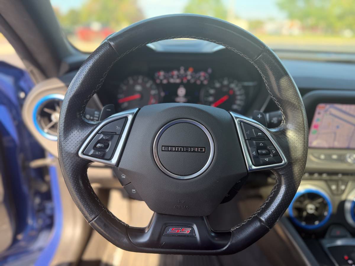Used 2021 Chevrolet Camaro SS RWD image 14