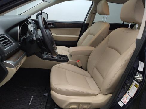 Used 2018 Subaru Outback 2.5i Limited image 17