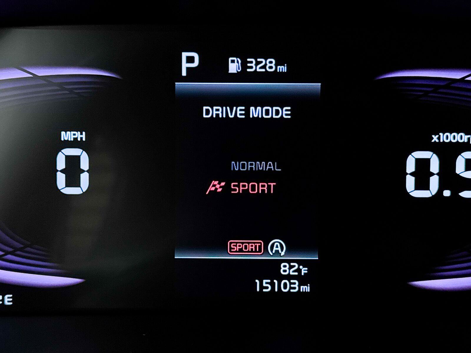Used 2025 Kia Soul LX w/ LX Technology Package FWD image 9