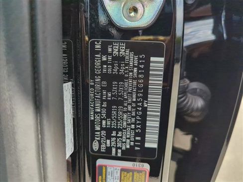 Used 2020 Kia Sorento S FWD image 29