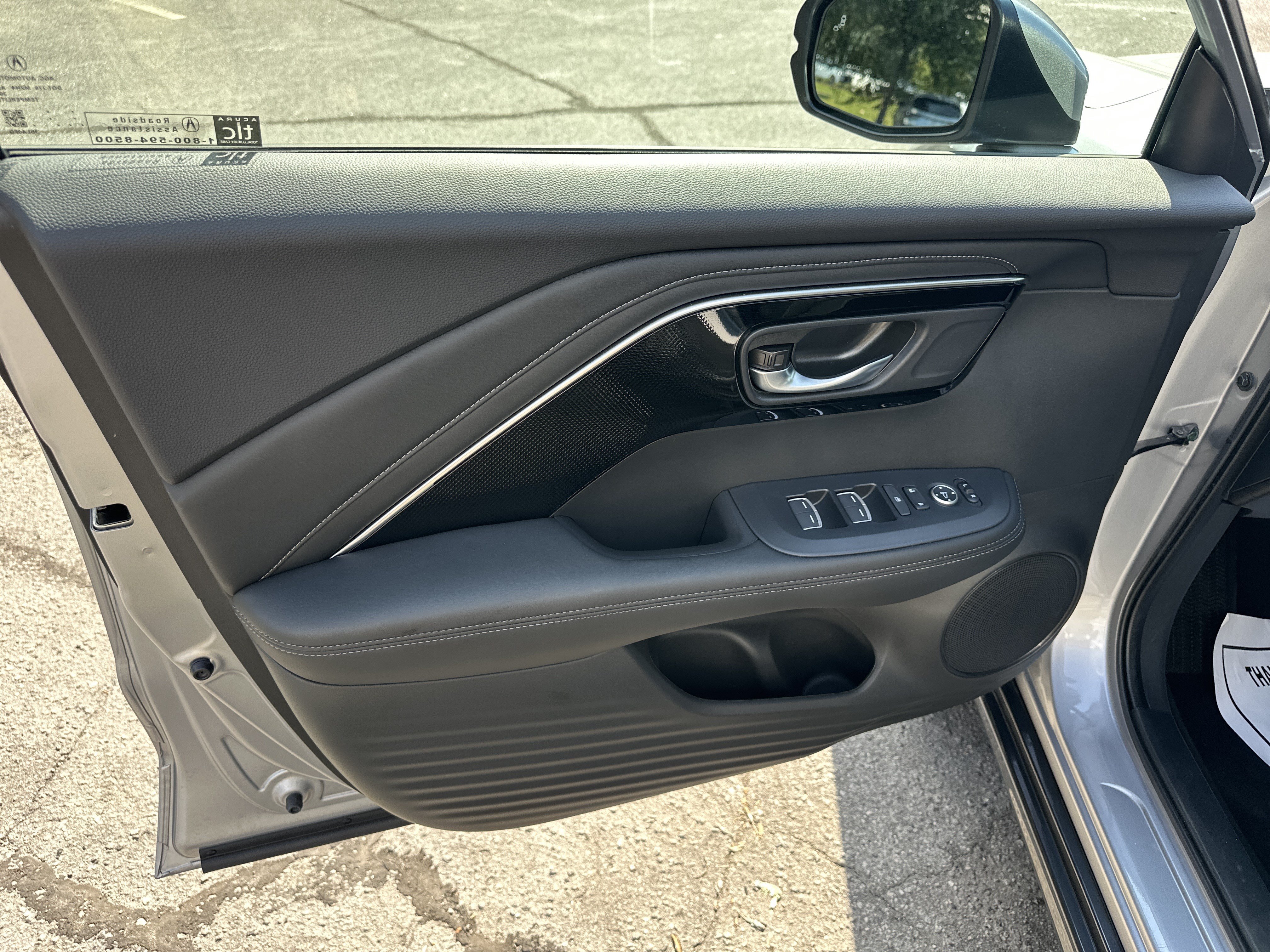 Certified 2025 Acura ADX FWD image 10
