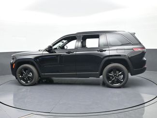 New 2026 Jeep Grand Cherokee Limited w/ Limited Altitude Package RWD video 3
