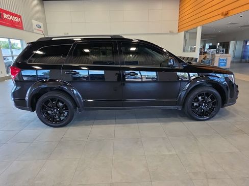 Used 2019 Dodge Journey GT w/ Blacktop Package AWD/4WD image 6