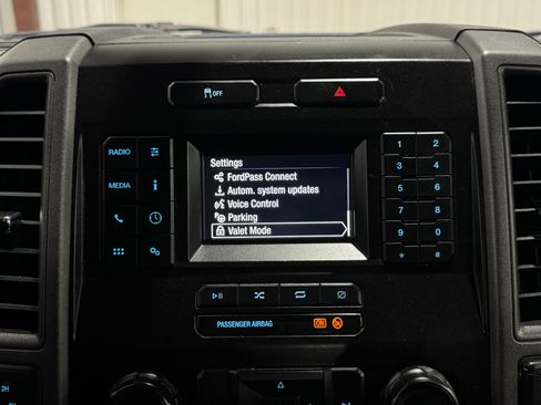 Used 2020 Ford F250 XL w/ Power Equipment Group image 40