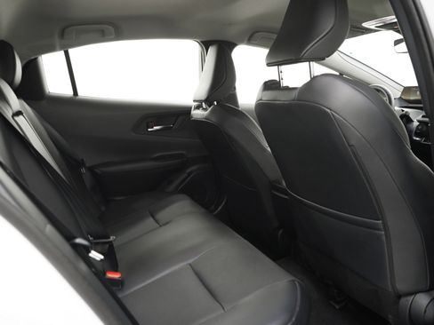 Used 2024 Toyota Prius XLE AWD/4WD image 12