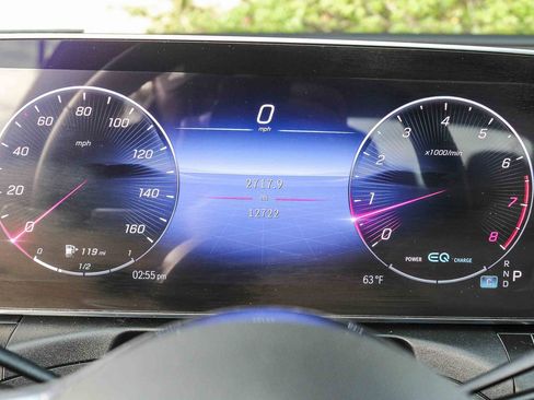 Used 2022 Mercedes-Benz C 300 Sedan image 23