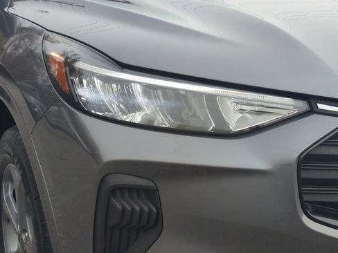 Used 2024 Ford Escape ST-Line image 17