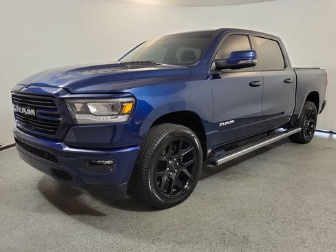 Used 2023 RAM 1500 Laramie AWD/4WD image 3