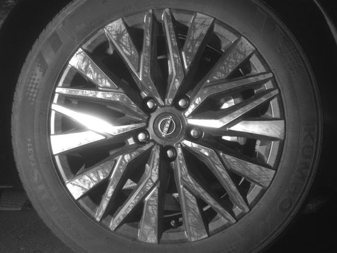 Used 2025 Nissan Altima 2.5 SV image 13