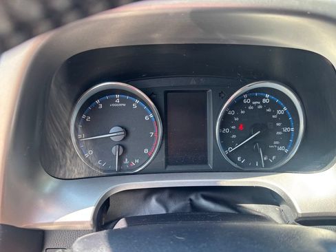 Used 2017 Toyota RAV4 Limited FWD image 31