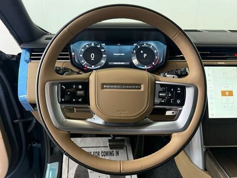 New 2026 Land Rover Range Rover Long Wheelbase SE image 36