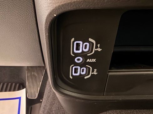 New 2026 RAM 2500 Tradesman AWD/4WD image 39