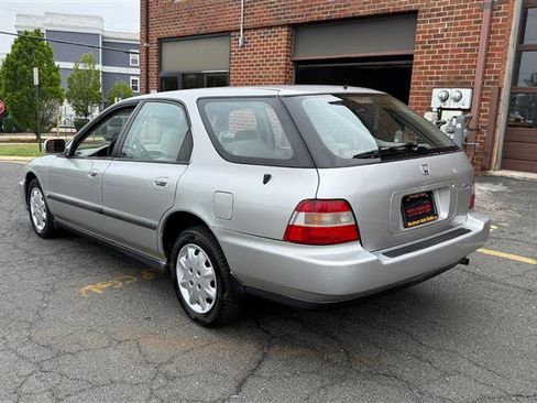 Used 1997 Honda Accord LX image 11