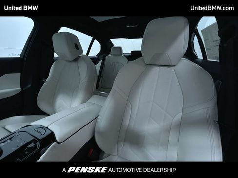 Used 2026 BMW 530i w/ M Sport Package RWD image 13