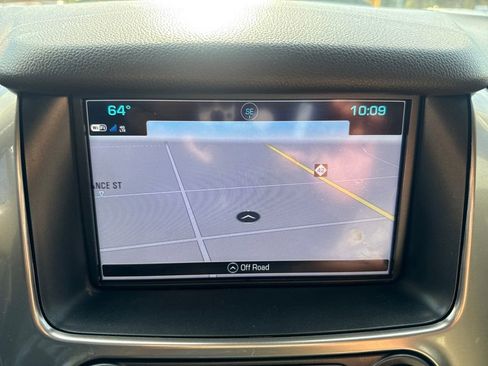 Used 2018 Chevrolet Suburban Premier image 37