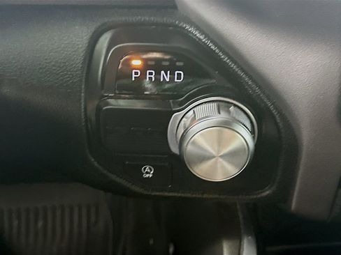 Used 2022 RAM 1500 Laramie w/ Sport Appearance Package image 16