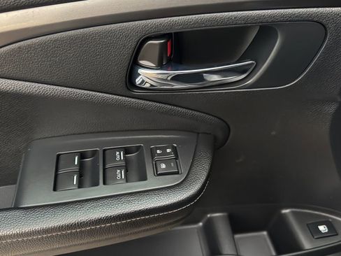 Used 2017 Honda Ridgeline RTL image 24