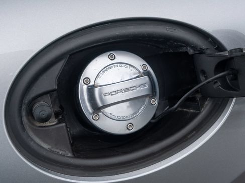 Certified 2020 Porsche 718 Boxster RWD image 17
