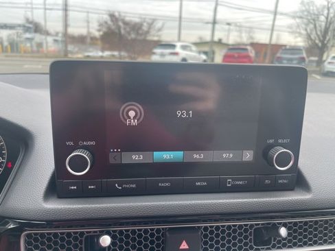 Used 2023 Honda Civic LX image 16