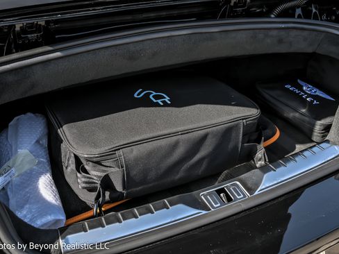 New 2025 Bentley Continental GTC image 16