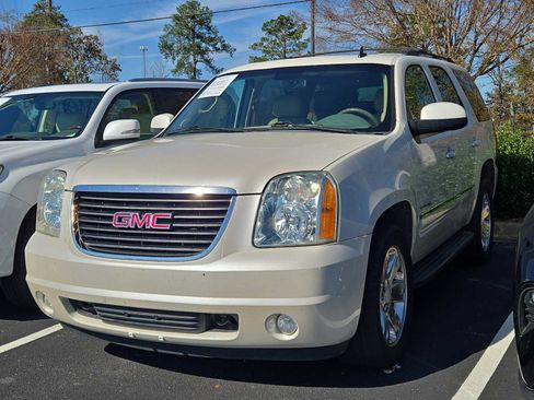 Used 2013 GMC Yukon SLT image 3