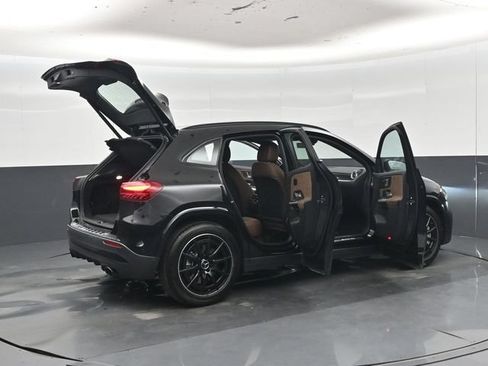 Used 2025 Mercedes-Benz GLA 35 AMG 4MATIC image 58