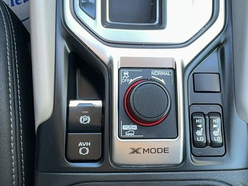 Used 2023 Subaru Forester Premium image 25