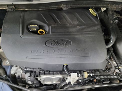 Used 2018 Ford Escape SE w/ SE Sync 3 Package image 30