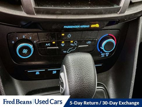 Used 2022 Ford Transit Connect XL FWD image 21