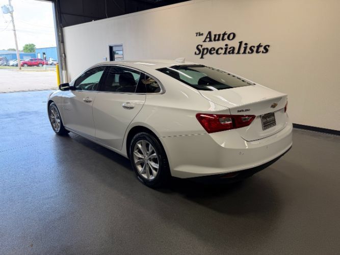 Used 2024 Chevrolet Malibu LT FWD image 2