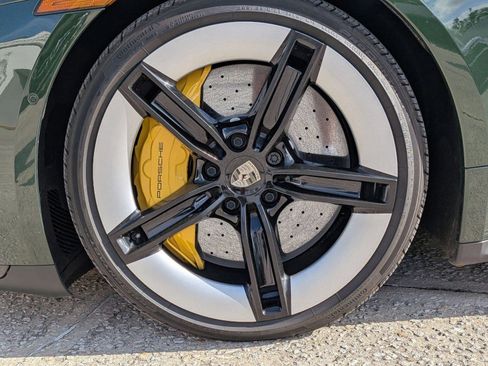 Used 2025 Porsche Taycan Turbo S image 18