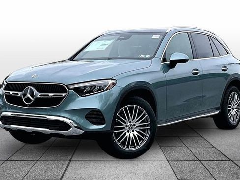 New 2026 Mercedes-Benz GLC 300 4MATIC image 2