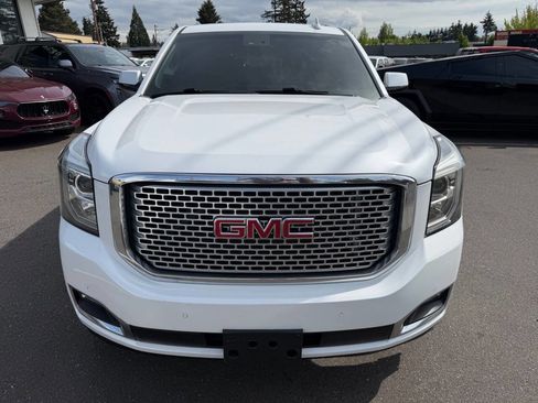 Used 2016 GMC Yukon XL Denali AWD/4WD image 13