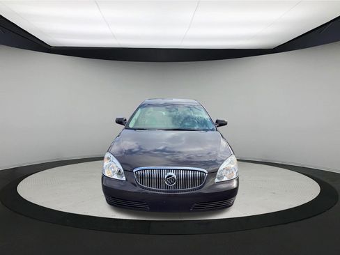 Used 2008 Buick Lucerne CXL w/ Driver Confidence Package FWD image 3