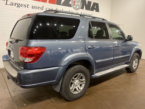 Used 2006 Toyota Sequoia SR5 image 3