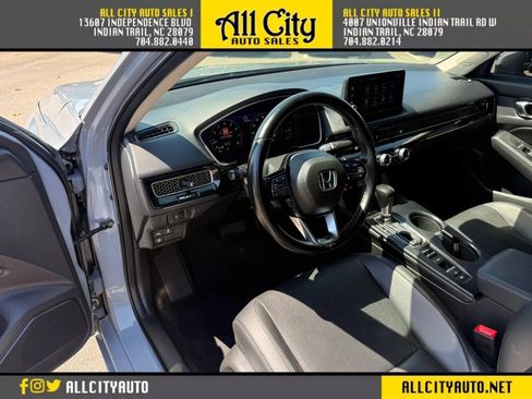 Used 2022 Honda Civic Touring image 19