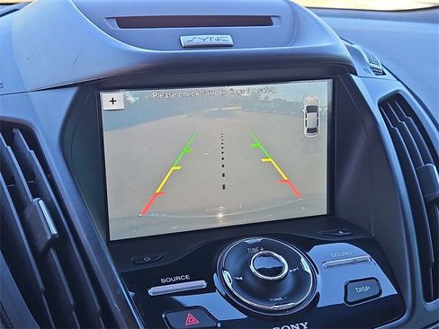 Used 2017 Ford Escape Titanium image 26