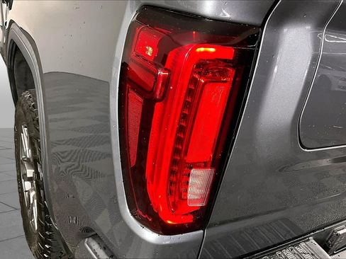 Used 2020 GMC Sierra 1500 AT4 w/ Technology Package AWD/4WD image 28