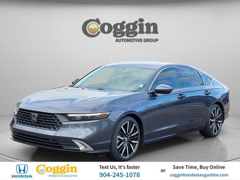 Used 2023 Honda Accord Touring image 1