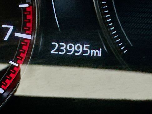 Used 2025 MAZDA CX-50 AWD 2.5 S w/ Premium Package image 19