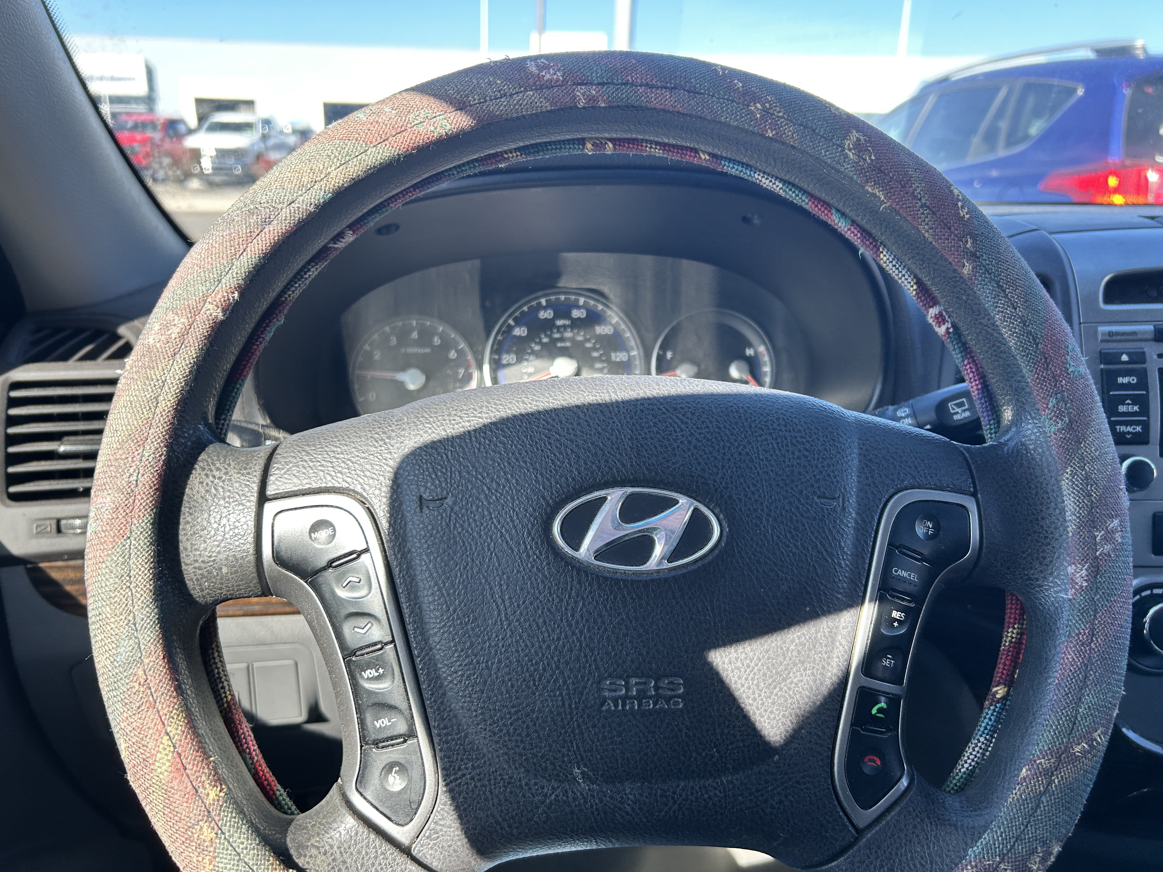 Used 2011 Hyundai Santa Fe GLS AWD/4WD image 17