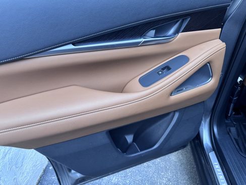 Used 2022 INFINITI QX60 Sensory image 17