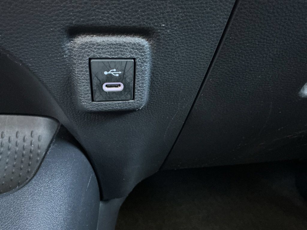 Used 2025 Toyota Corolla LE FWD image 26